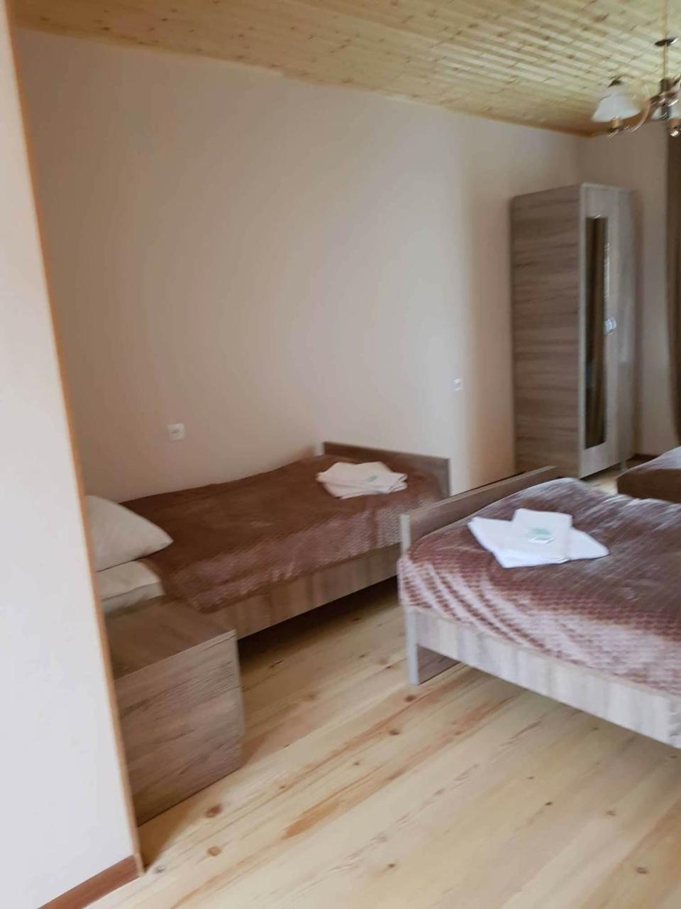Guesthouse Guram Baba Mestia Eksteriør bilde